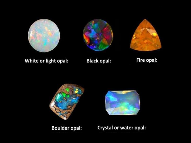 SELECTION OF OPALS